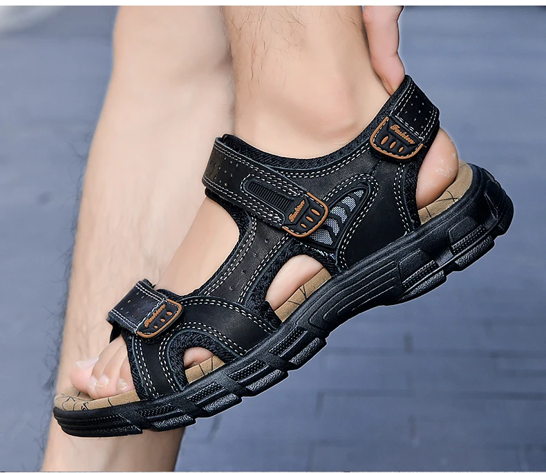 Sandalias clásicas de marca para hombre, sandalias de cuero genuino de verano para hombre, sandalias ligeras informales para exteriores, zapatillas de deporte a la moda para hombre, talla 38-46