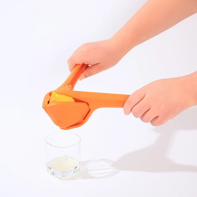 Lemon Squeezer Effortless Hand Citrus Press Food-grade Plastic Manual Juicer Squeezer For Lemon Lime Cirtus Orange